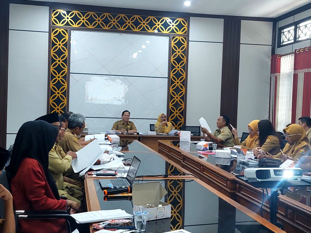 Rapat Koordinasi Percepatan Akta Kelahiran Usia 50 Tahun ke Atas