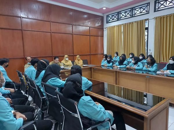 Kuliah Praktik mahasiswa D4 Demografi dan Pencatatan Sipil UNS di Dinas Dukcapil Kabupaten Sukoharjo