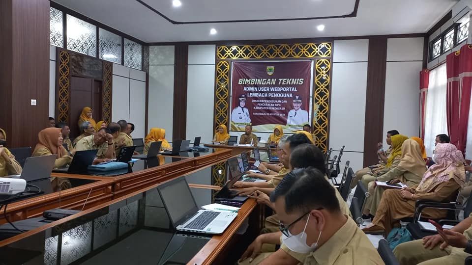 Bimbingan Teknis Admin User Web Portal Lembaga Pengguna