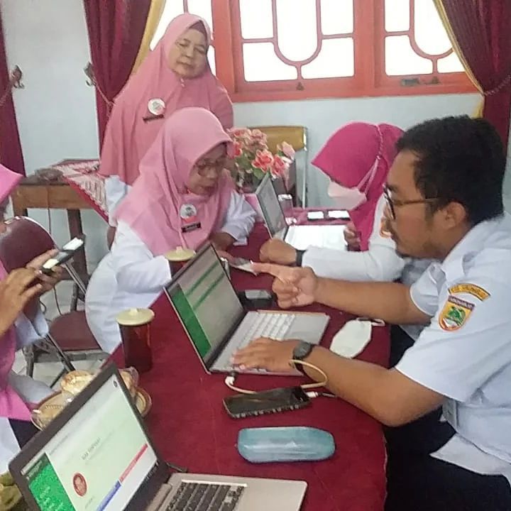 Penerapan Identitas Kependudukan Digital di Kormin Satuan Pendidikan Kecamatan Weru